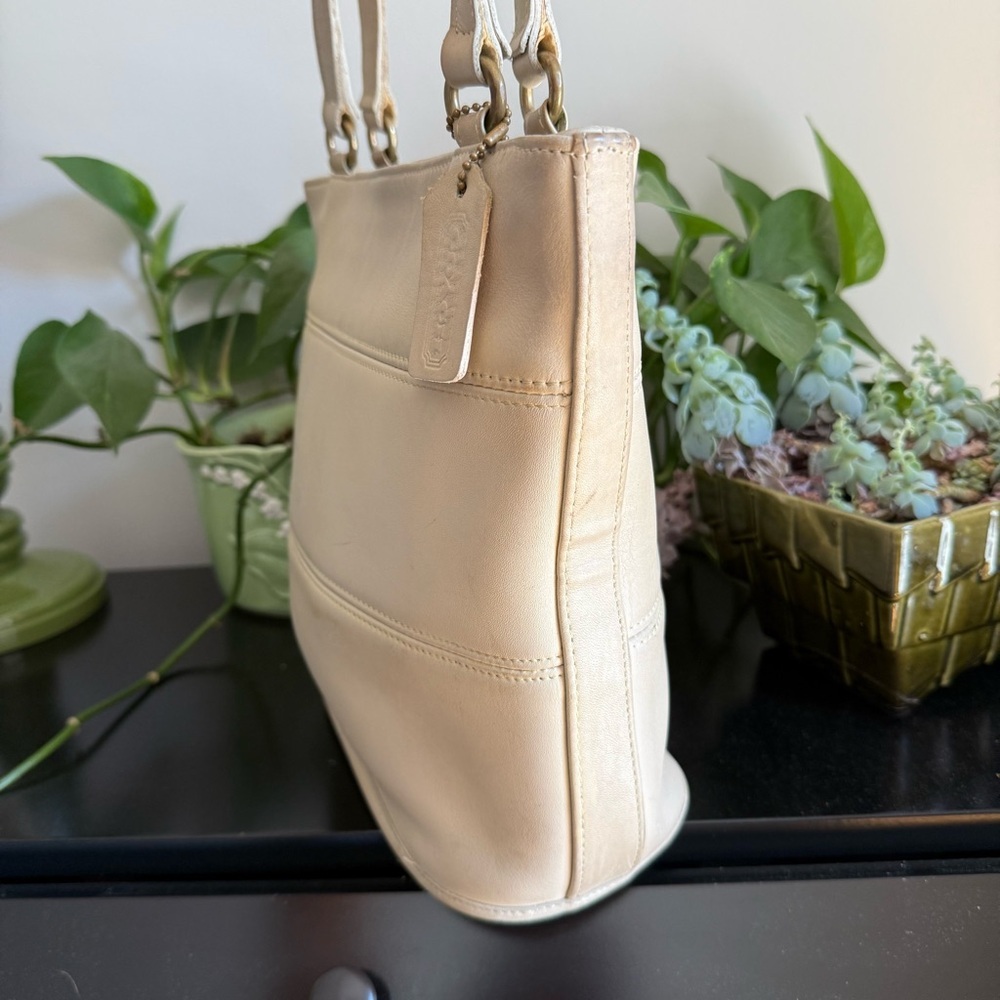 COACH Vintage Tribeca Shoulder Bag in Bone Leather - Picture 5 of 11
